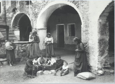 In un cortàuro a San Rocco